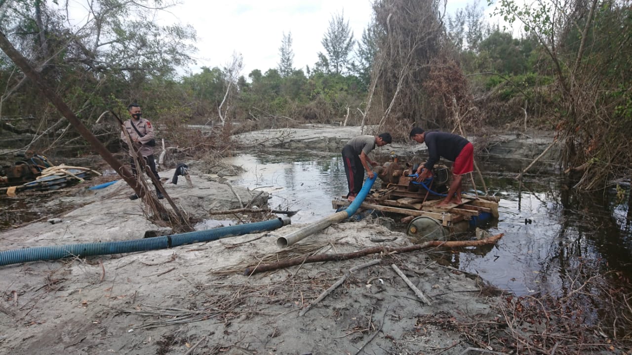 Tambang Ilegal Ditertibkan, Pemilik Bongkar Peralatan Tambangnya