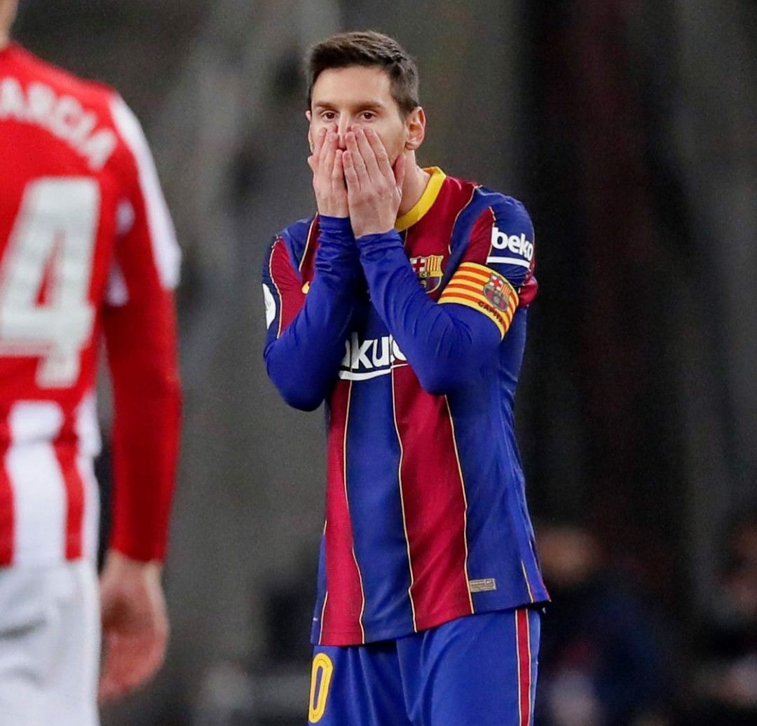 ‘Bantingan’ Messi Berujung Kartu Merah