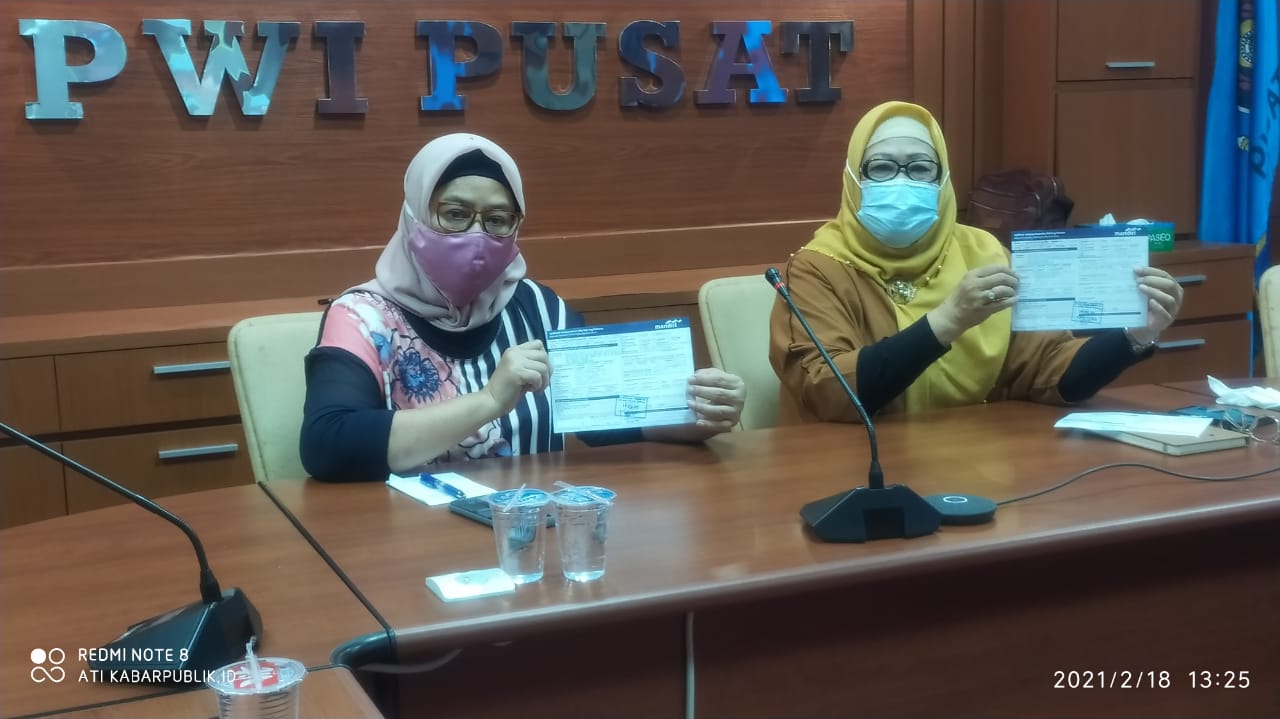 IKWI Serahkan Donasi Kepada Korban Bencana di Tiga Wilayah