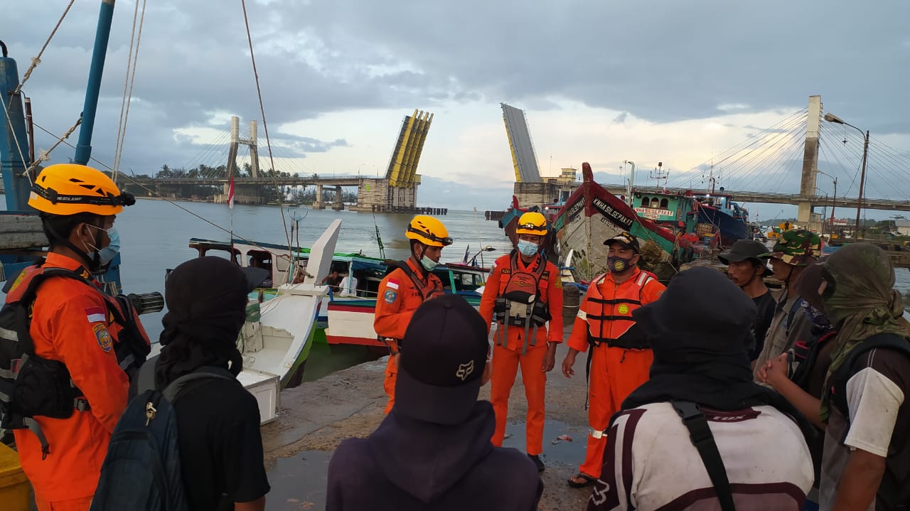 Mesin Kapal Rusak, Dua Pemancing Hilang Diperairan Rebo