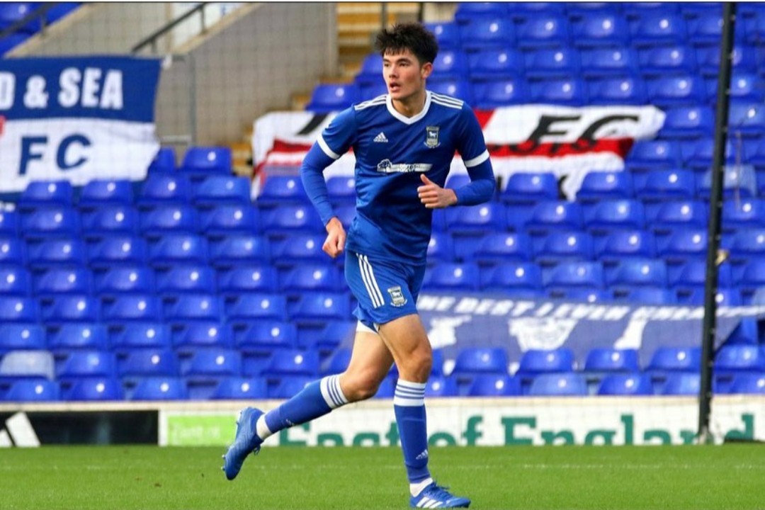 Cetak Gol di Injury Time, Elkan Baggott Bawa Ipswich ke Semifinal FA Youth Cup