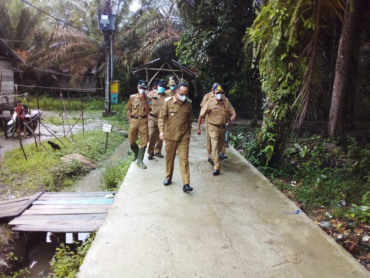Resmikan Jalan Kampung Sebrang, Algafry Berniat Bangun Jalan Munggu-Pangkal Raya