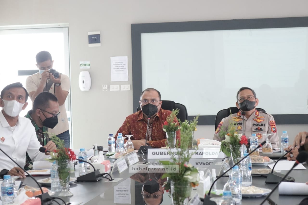 Teluk Kelabat Dalam Sering Ditambang, Erzaldi Minta Sebagian IUP PT Timah