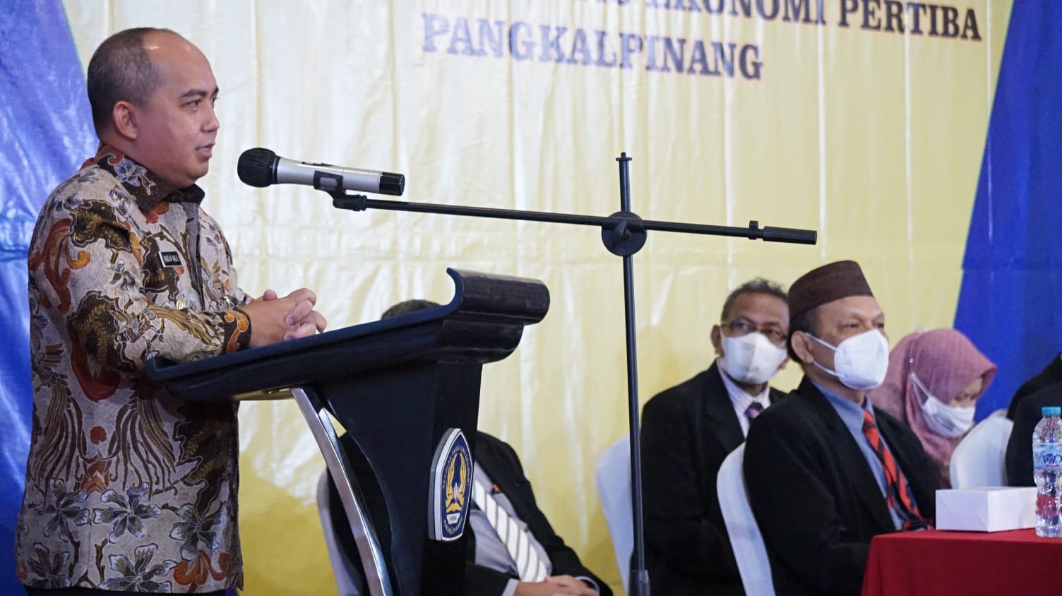 Molen Dihadapan Yudisium STIE Pertiba: Sedapat Mungkin Hindari Konflik