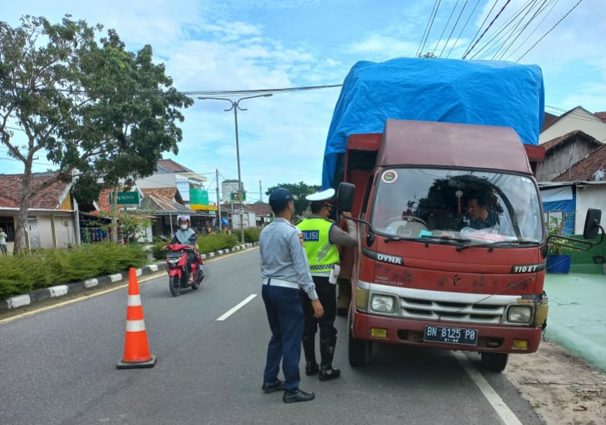 20 Kendaraan Ditilang Pada Hari Pertama Razia ODOL