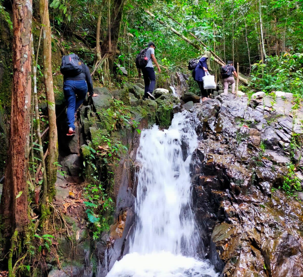 Kawasan Air Terjun C2 Akan Dibangun Wahana Bermain Anak