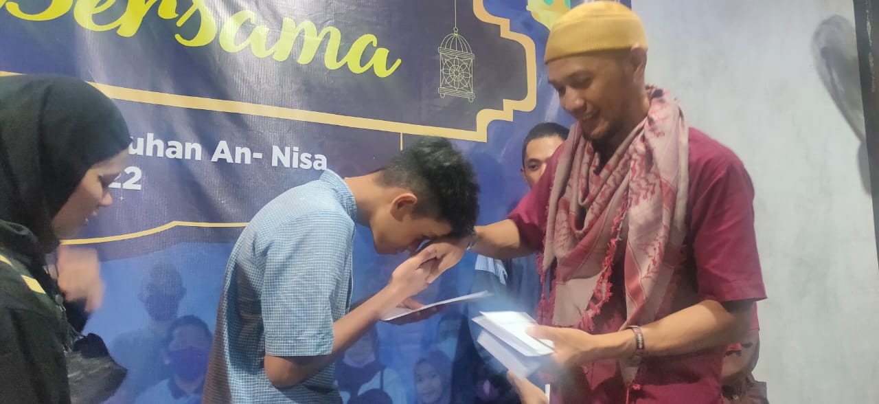 FTPC Ajak Anak Panti Asuhan An-Nisa Bukber di Hotel Fox Harris