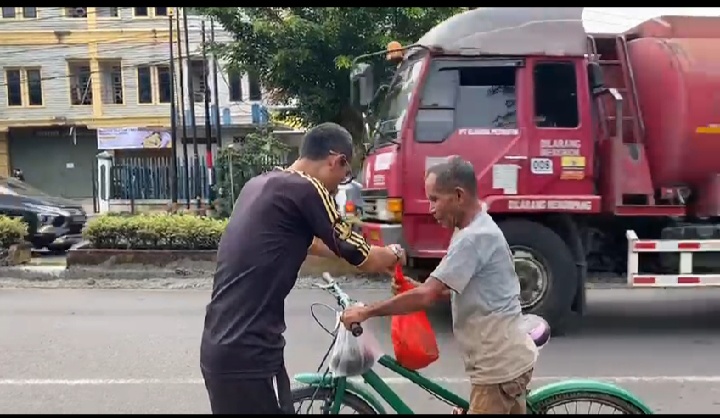 Ramadhan Penuh Berkah, PWI Babel Bagikan 350 Paket Sembako