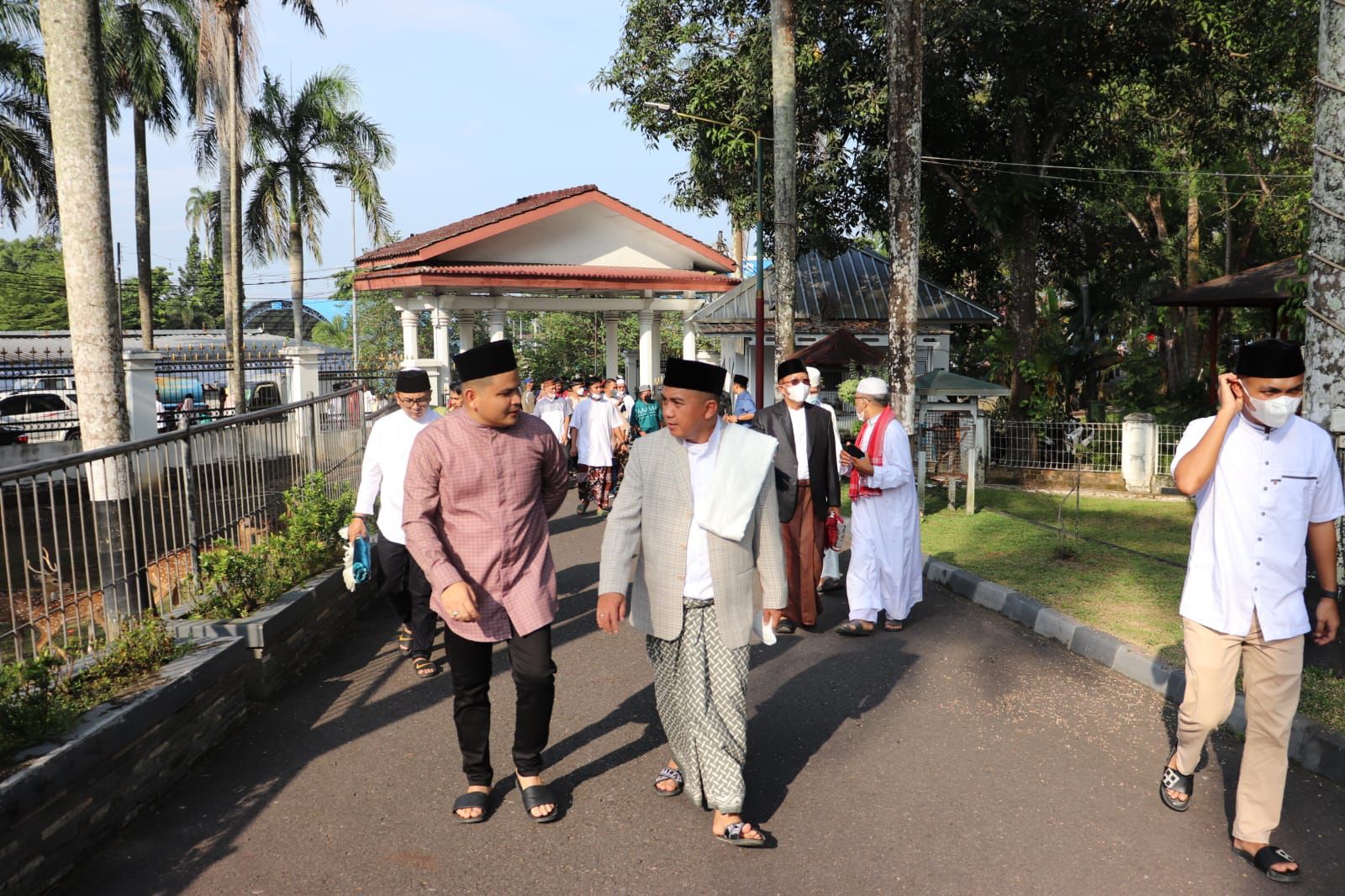 Molen Open House di Rumah Dinas: Ini Rumah Rakyat juga