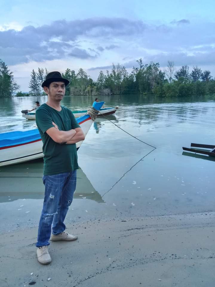 RDM: Miris Muara Terbengkalai Muncul Tambang Pasir, Aturan Melarang?