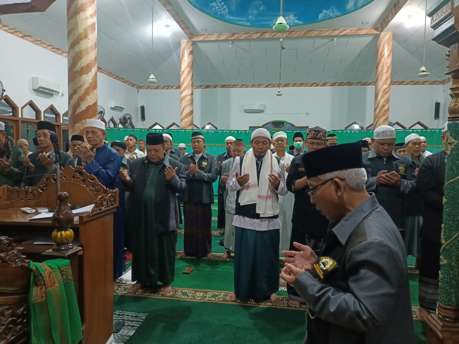 Molen dan DMI Pangkalpinang Gelar Salat Gaib untuk Putra Ridwan Kamil