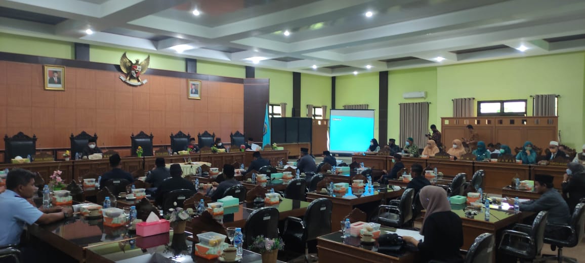 Hampir Separuh Dewan Tak Hadir Saat Rapat Paripurna Bupati Bangka Tengah