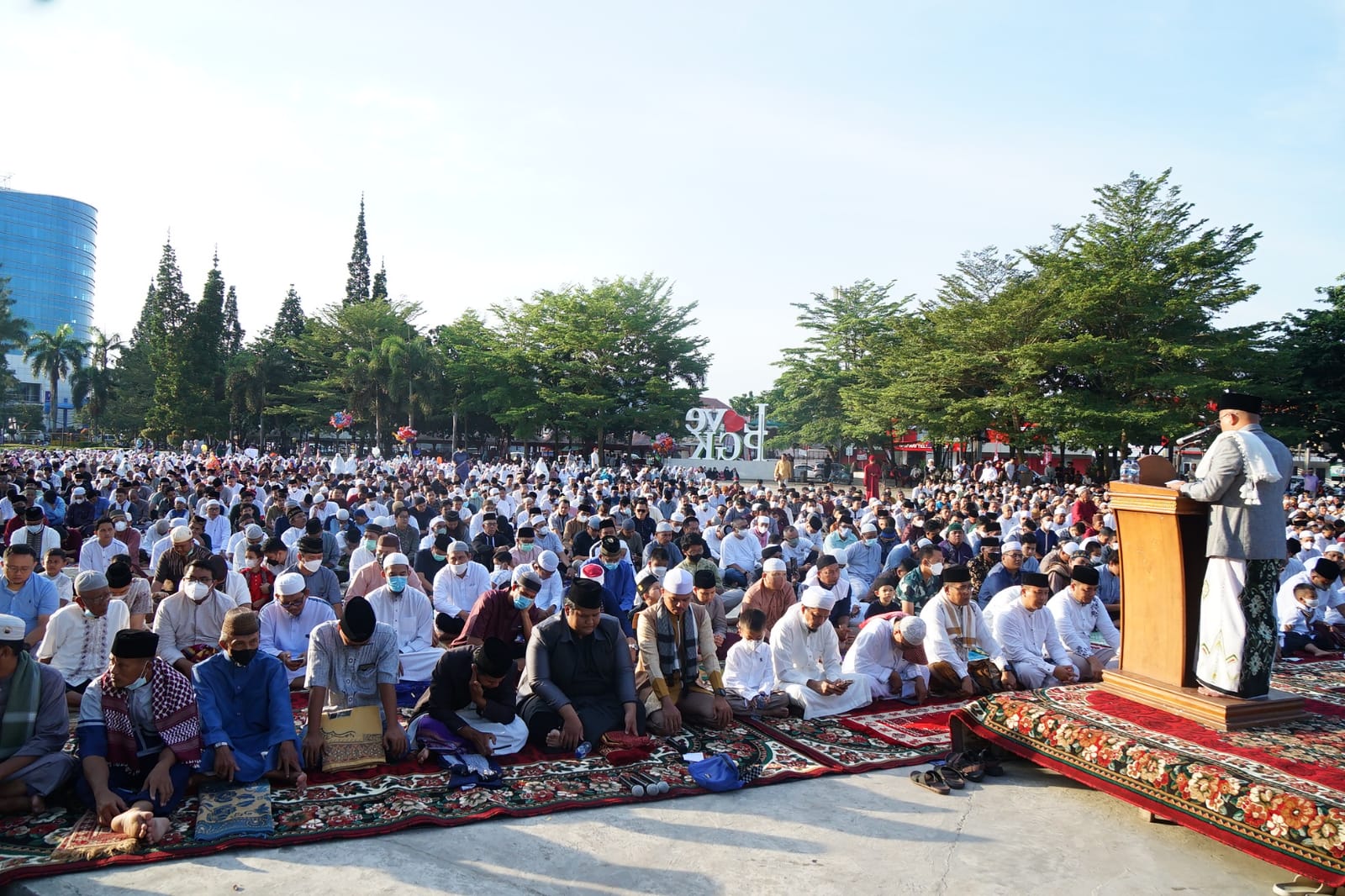 Molen Salat Id Bersama Ribuan Warga di ATM Kota Pangkalpinang