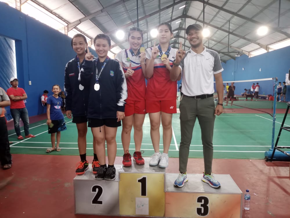 Karen/Nadia Sumbang Emas untuk Pangkalpinang