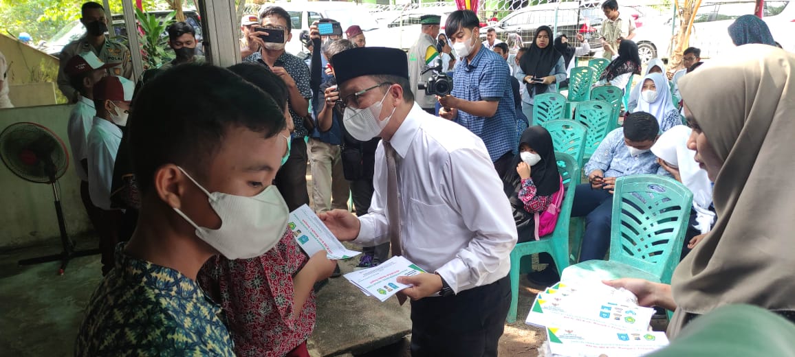 Baznas Bateng Berikan Rp 322,5 Juta Untuk Siswa Berprestasi