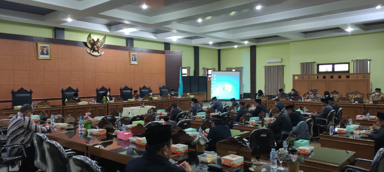 Lagi, Rapat Paripurna DPRD Bateng Kembali Molor
