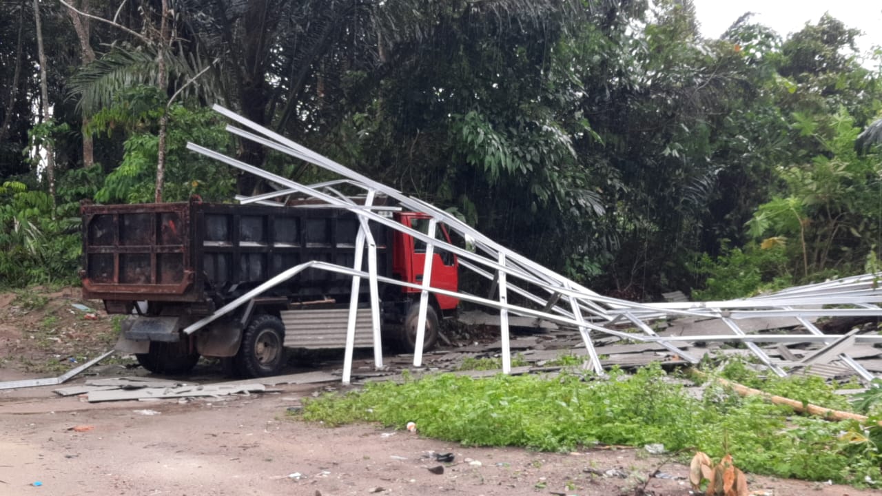 Desa Perlang Dilanda Puting Beliung, Tujuh Rumah Rusak