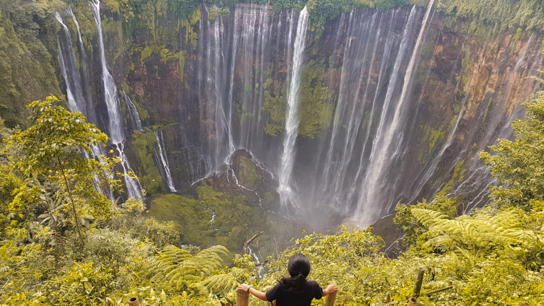 Pesona Keindahan Coban Sewu, Pesona Air Terjun Cantik Nan Indah di Jawa Timur