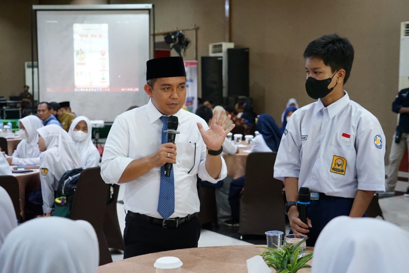 Molen: Permainan dan Obrolan Anak Sekarang Beda Dengan Anak Zaman Dulu