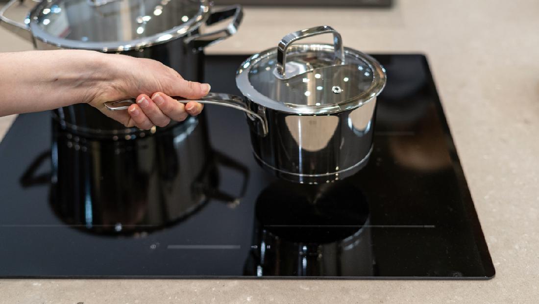 5 Perbedaan Kompor Induksi dan Kompor Listrik, Efisien hingga Harga Lebih Oke Mana?