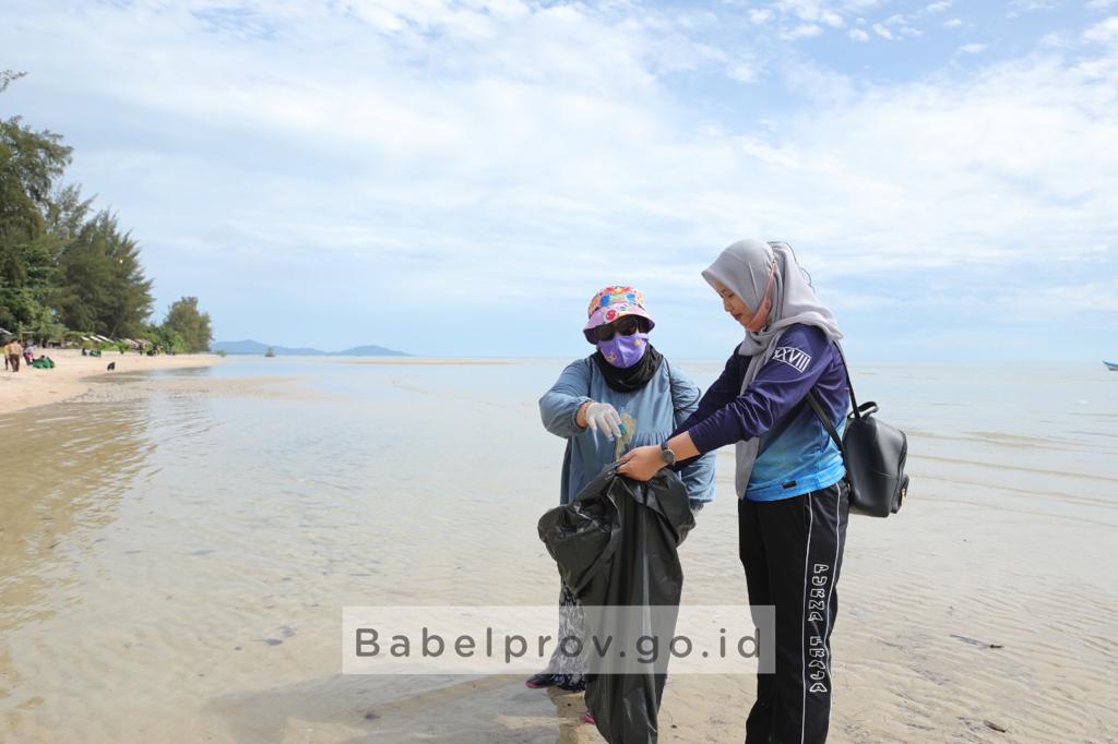 Sri Utami: Kalau Banyak Sampah, Siapa Yang Mau Datang ?