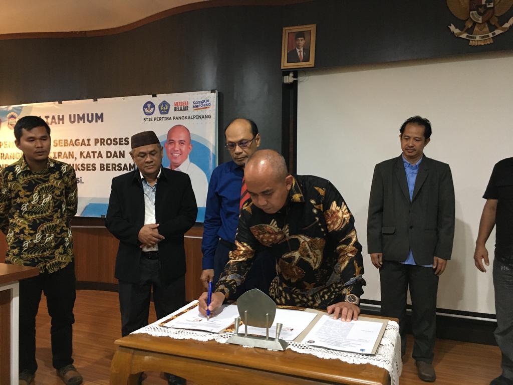 Molen Ajarkan Kepemimpinan ke Mahasiswa