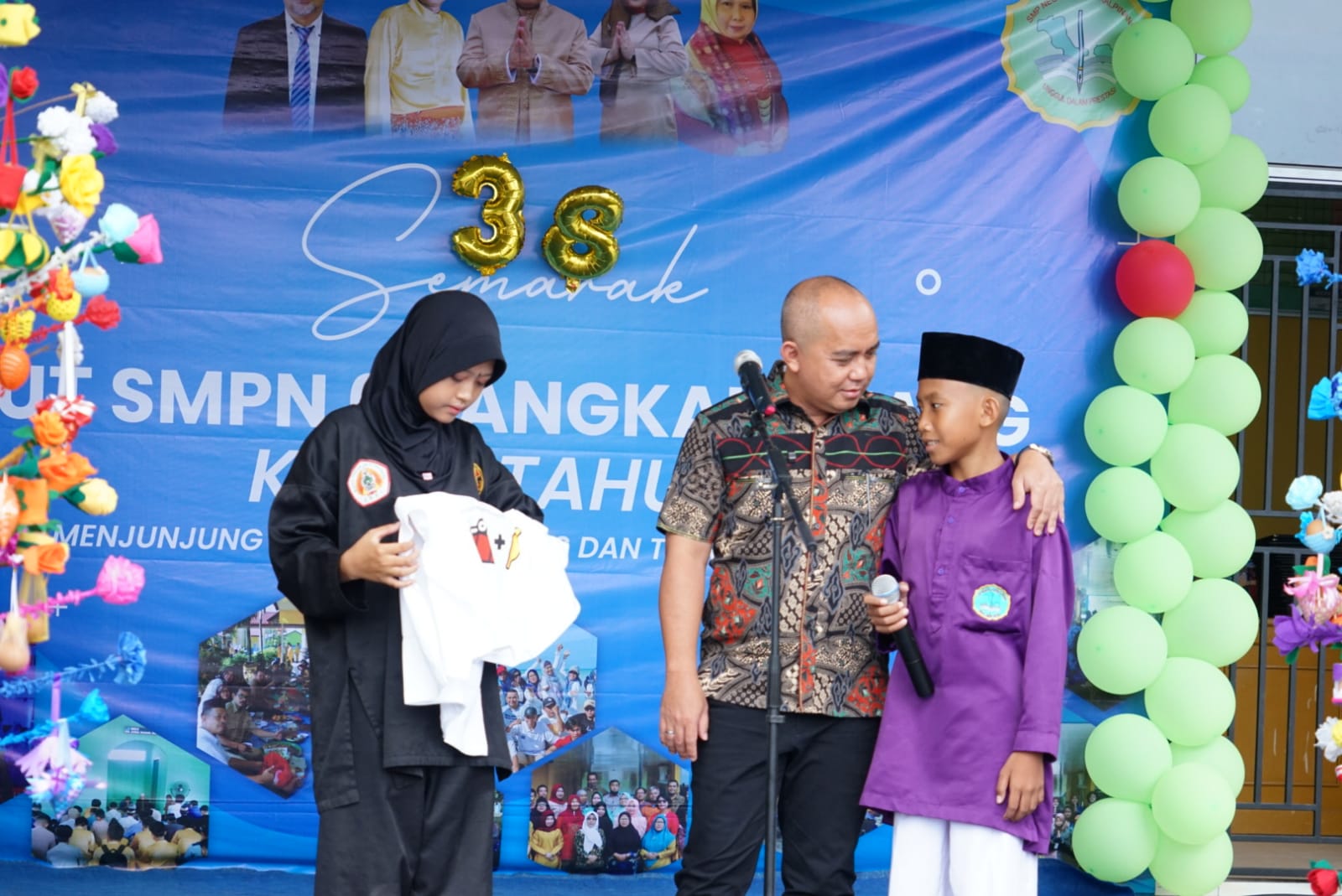 Molen Akan Datangi Setiap Sekolah