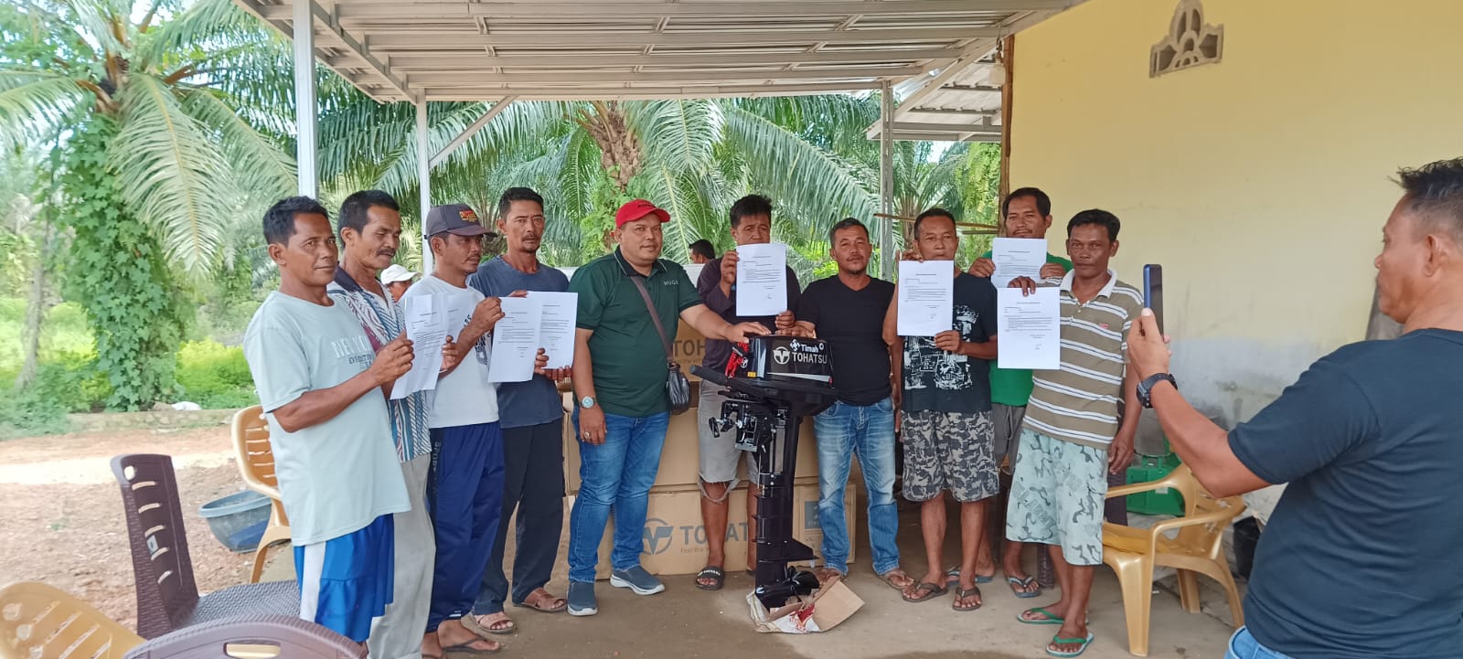 Jumat Berkah ! FMPB Terima 10 Unit Mesin Tempel dari PT Timah