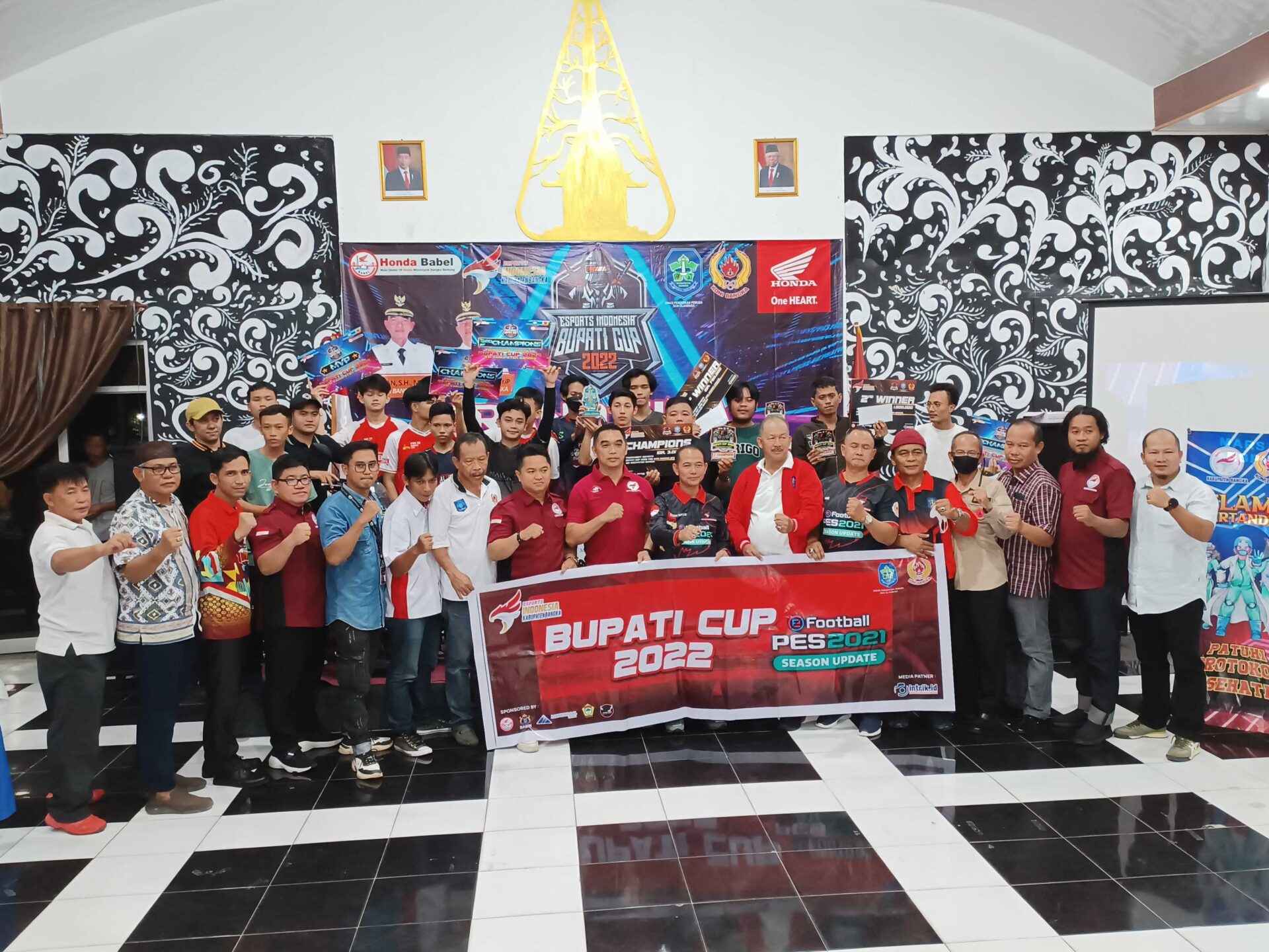 Mulkan Resmi Tutup Kejuaraan Esport Bupati Cup 2022, Berikut Nama-nama Pemenangnya
