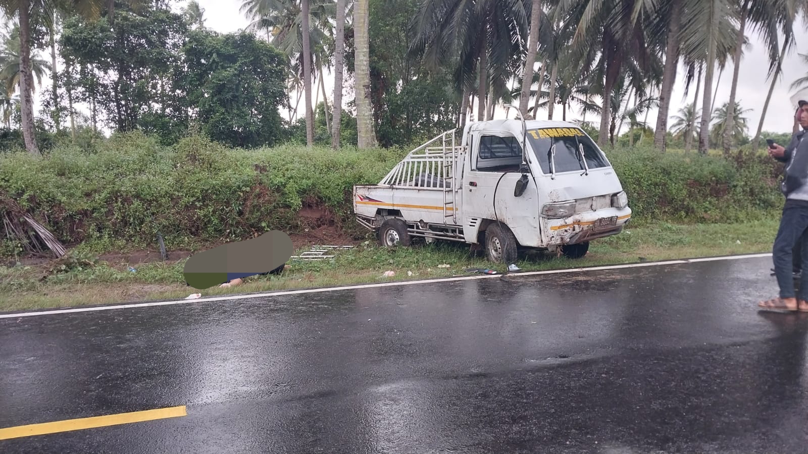 Tergelincir di Pal Empat, Sutiman Terpental Dari Dalam Mobilnya