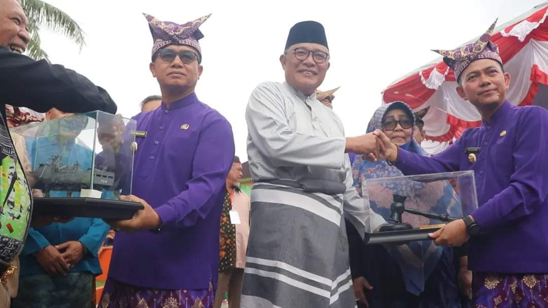 Resmikan Tugu Palu, Mulkan: Simbol Perjuangan