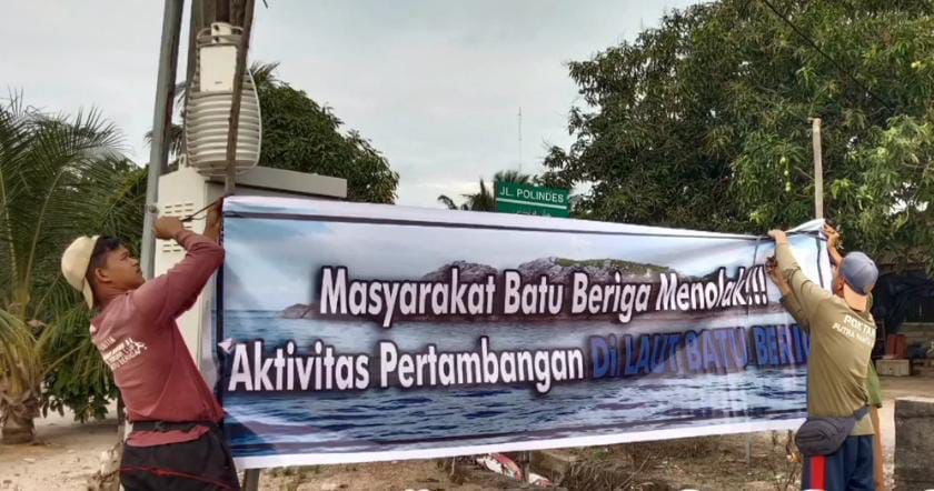 Laut Desa Batu Beriga Akan Ditambang, Warga Pasang Spanduk Penolakan