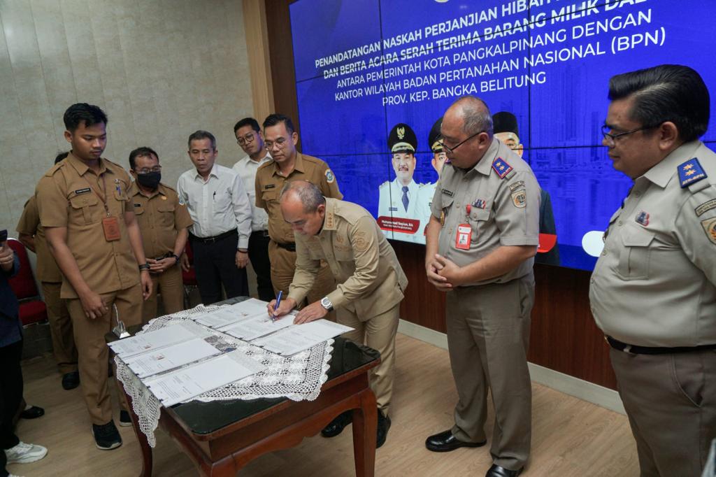 Pemkot Pangkalpinang Tandatangani NPHD Dengan BPN Babel, Molen: Untuk Halaman Mesjid Kubah Timah