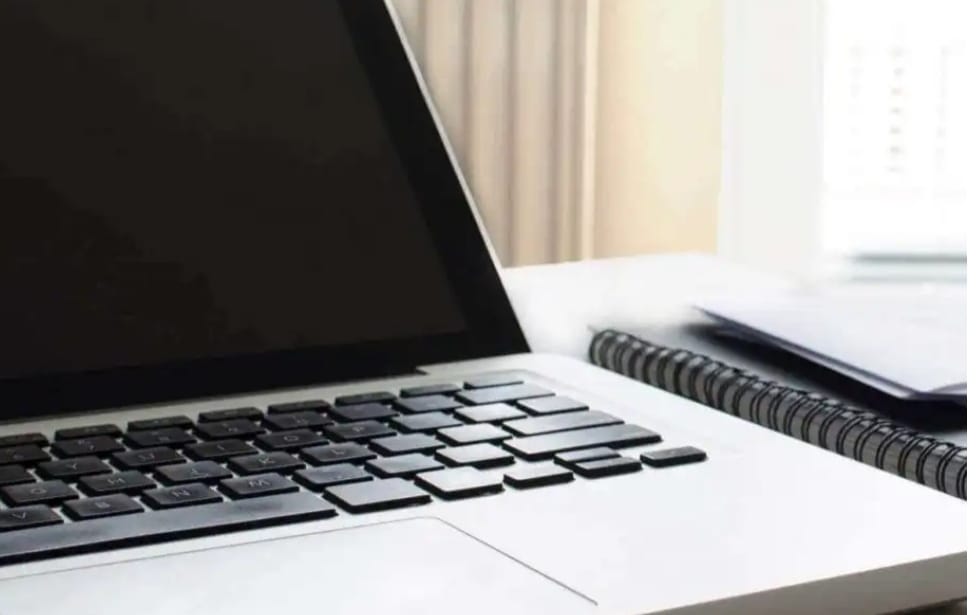 Catat! Jangan Menutup Laptop Dalam Kondisi Hidup, Berikut ini 6 Dampaknya