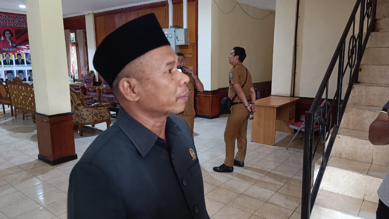 Batianus Beberkan Alasan Era Belum Dilantik