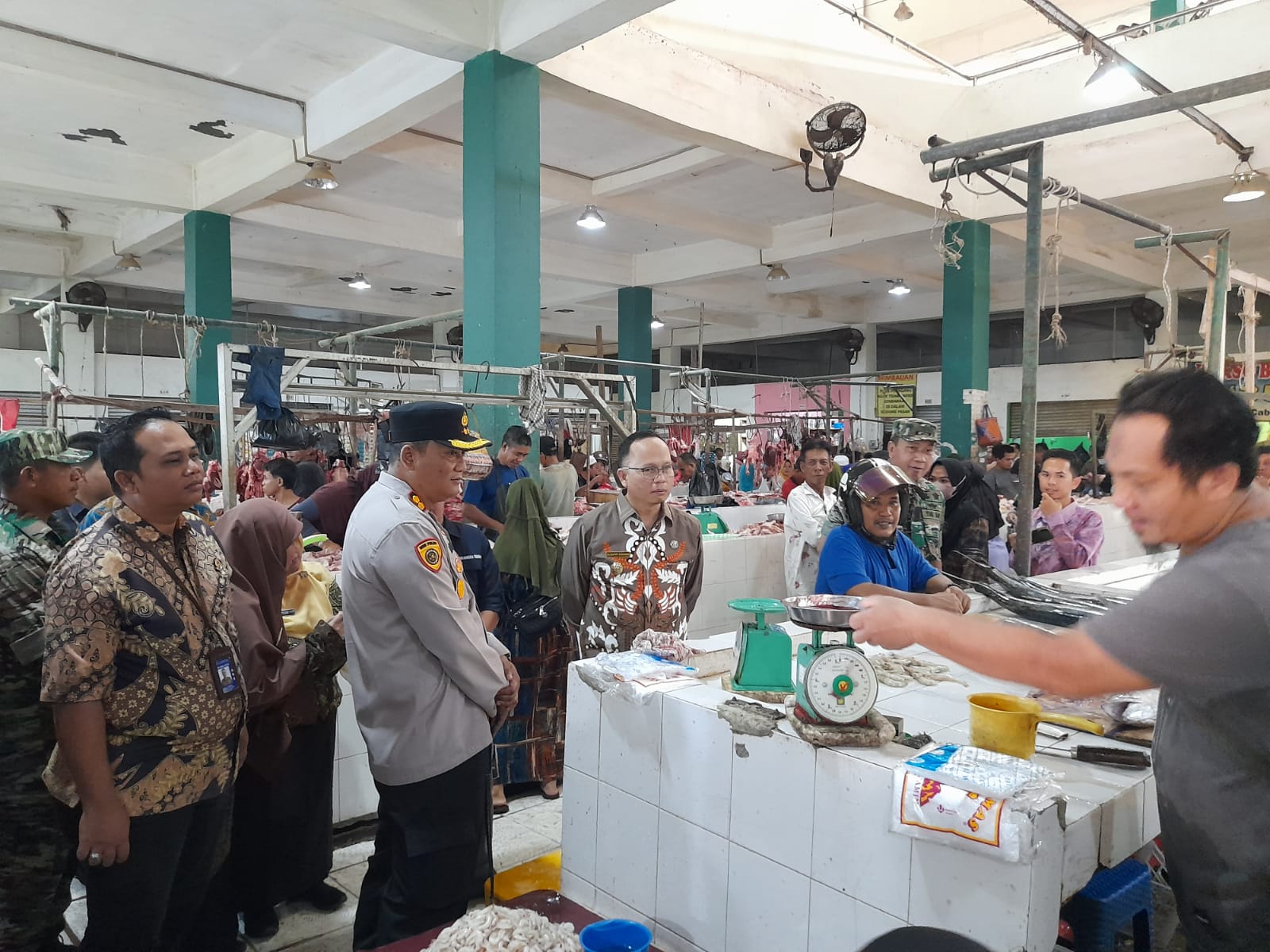 Program ASN Belanja di Pasar Hanya Seremoni, Pedagang Keluhkan Sepi Pembeli