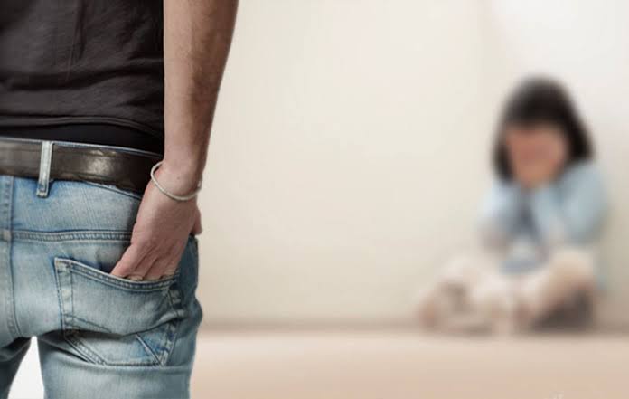 Pemuda 22 Tahun Dilaporkan Ibu Kandung Setelah Menyetubuhi Adiknya