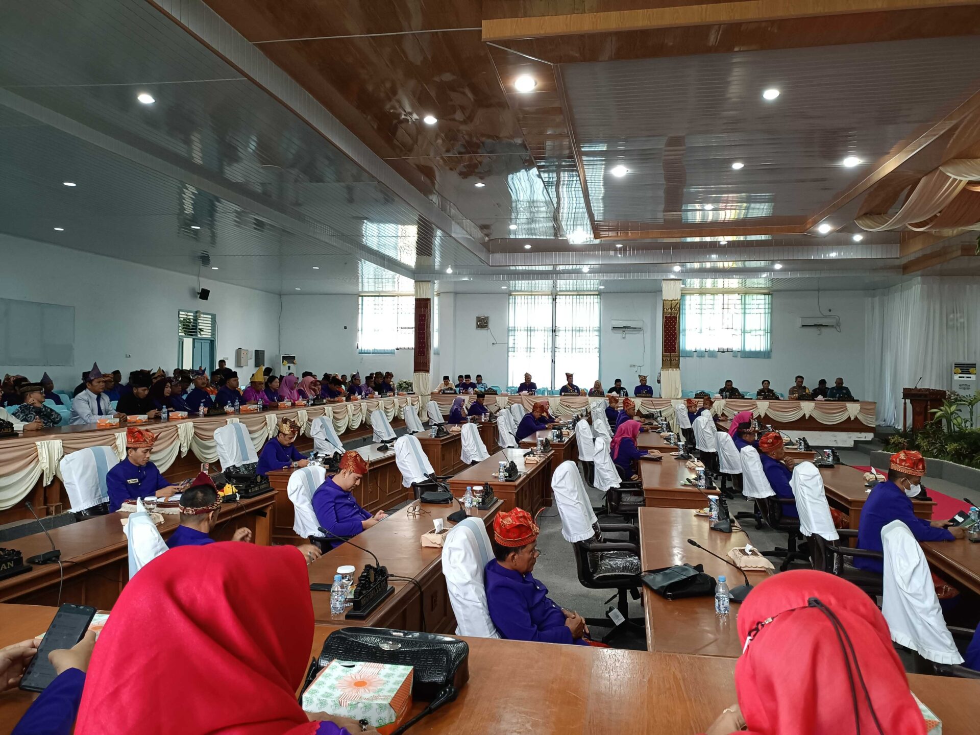 Delapan Anggota Dewan Absen Saat Paripurna HUT Kota Sungailiat