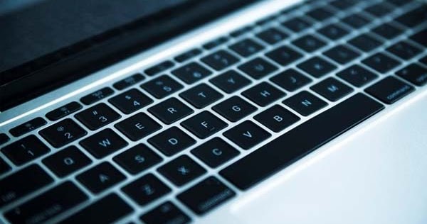 5 Tips Merawat Keyboard Laptop Tahan Lama dan Awet
