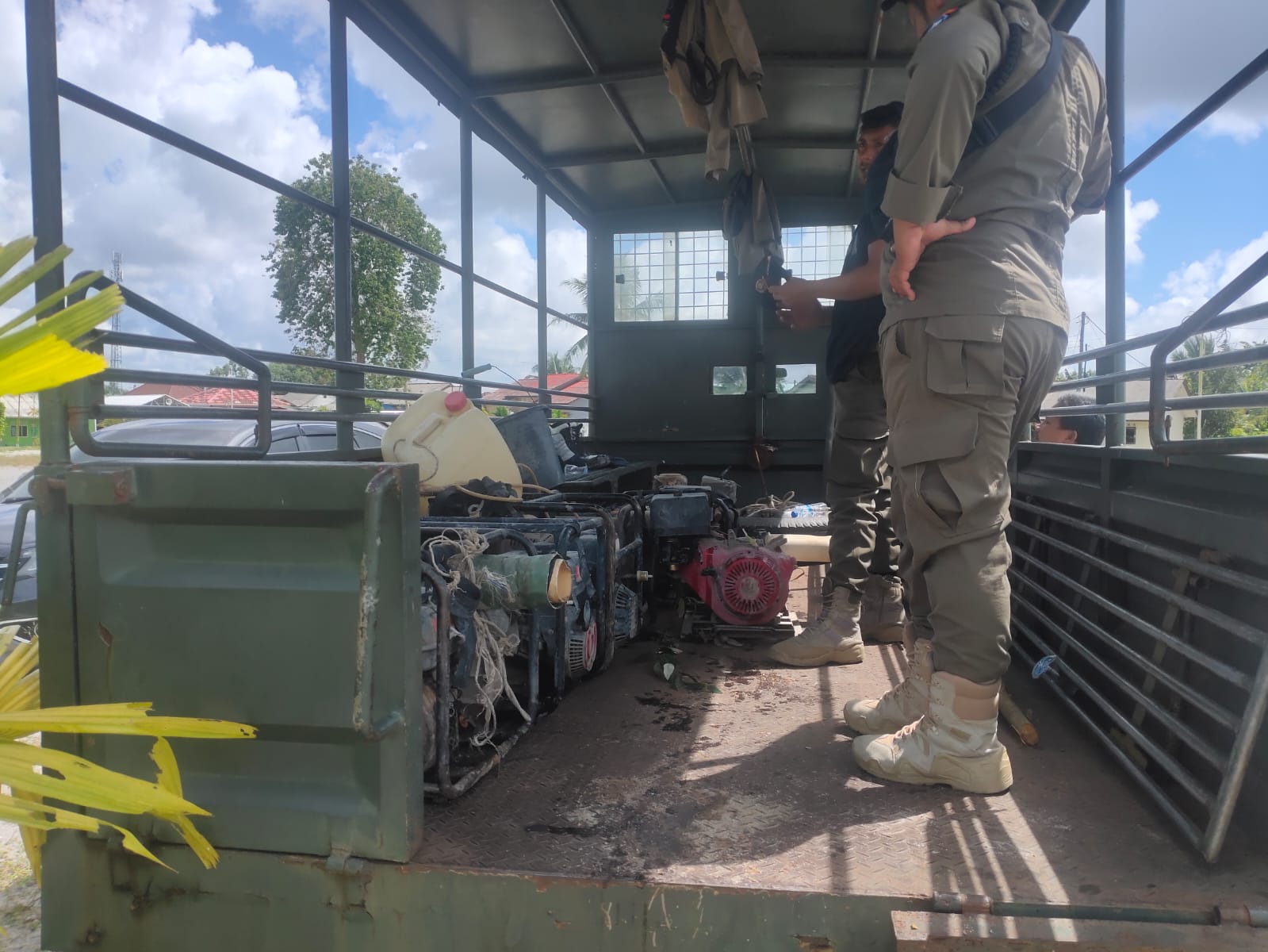 Razia, Tim Gabungan Hanya Temukan Peralatan Tambang