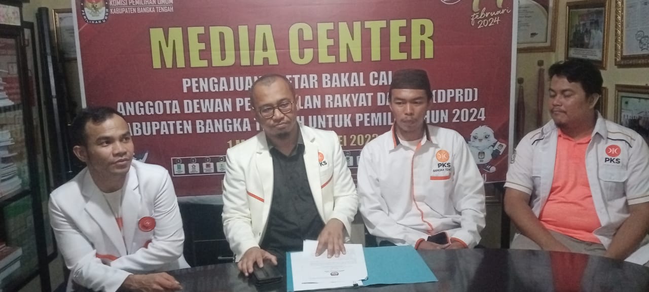 Targetkan Empat Kursi, PKS Bangka Tengah Daftarkan 30 Calegnya ke KPU