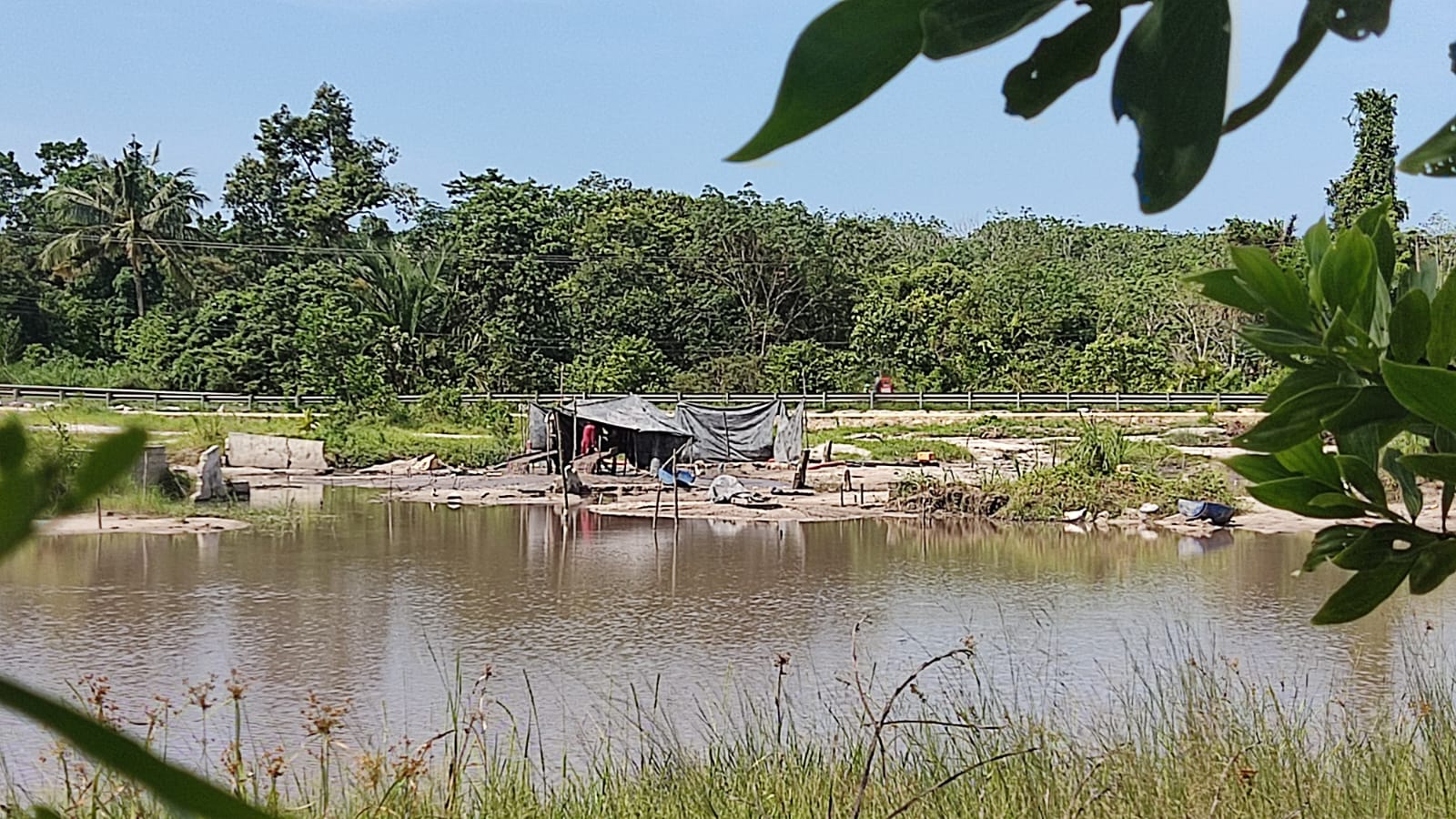 TI di DAS Desa Cambai, Penambang: Kami Bayar Sejuta