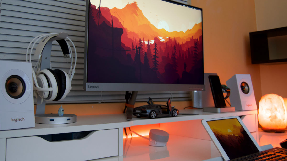 3 Cara Menghubungkan Laptop ke TV Tanpa Kabel dengan Benar, Solusi Gampang Tanpa Ribet!