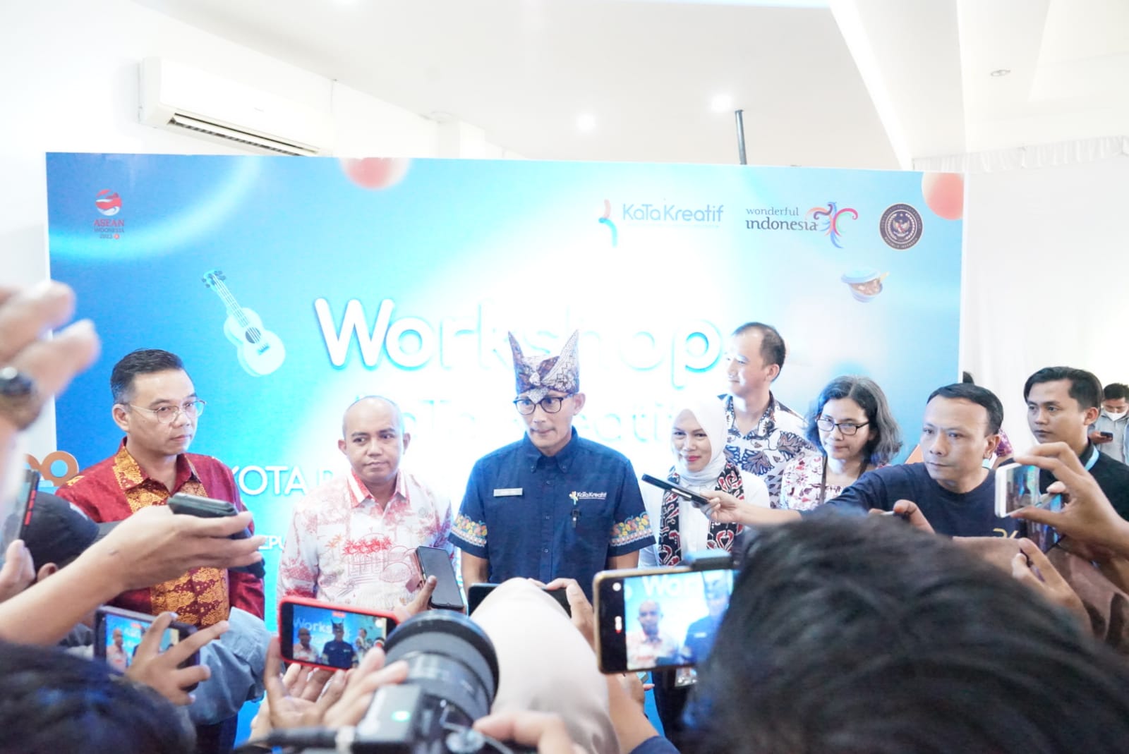 Molen Dapat Sanjungan dari Sandiaga