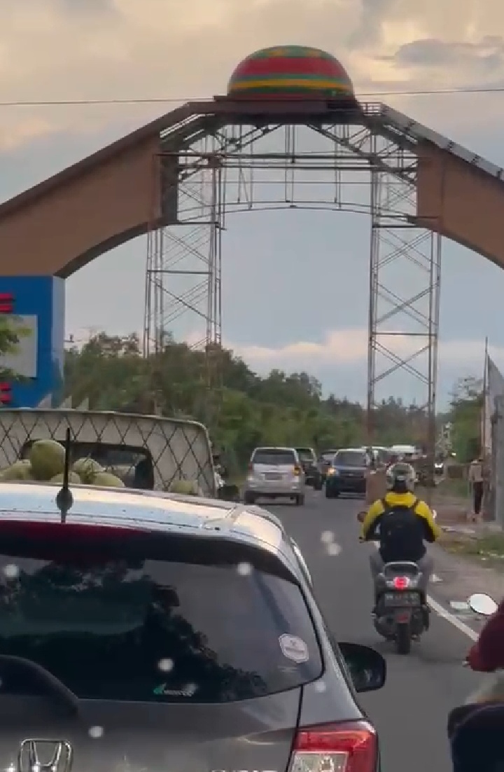 Pengguna Jalan : Tolong dong Yang Punya Proyek, Pengaturan Lalulintasnya dan Plang Proyek mana?