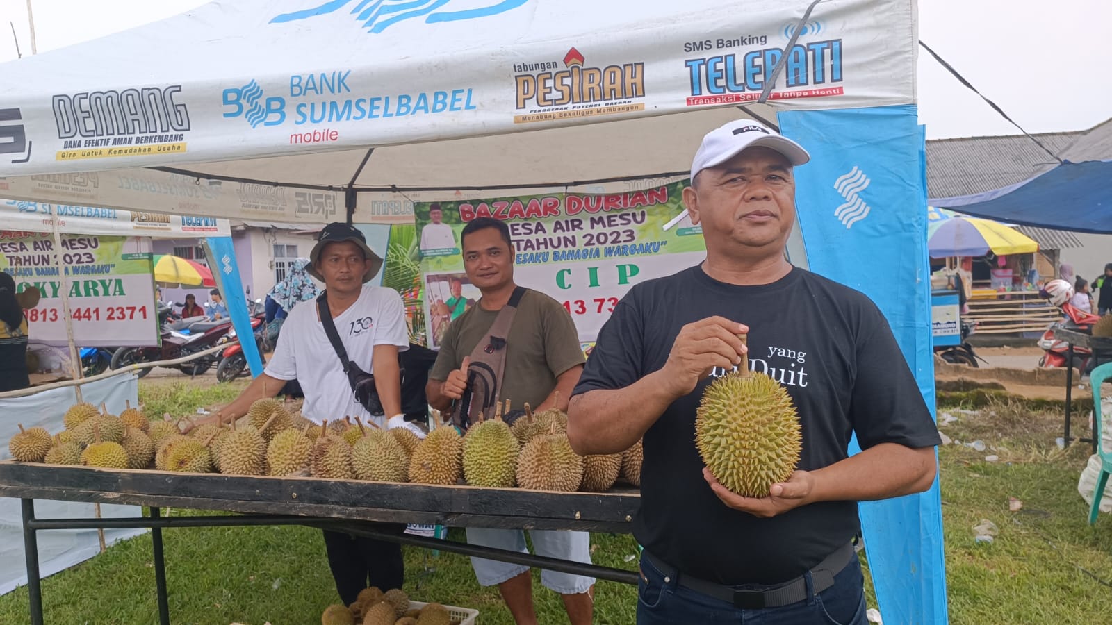 Durian di Bazar Air Mesu Bergaransi