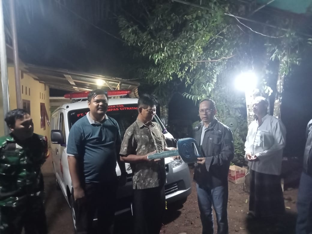 Minta Transportasi untuk Anak SMP, Warga Dusun Nadi Dapat Ambulan