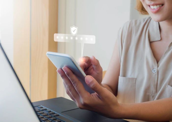 2 Cara Hack HP Orang Tanpa Diketahui, Salah Satunya Pakai Kode