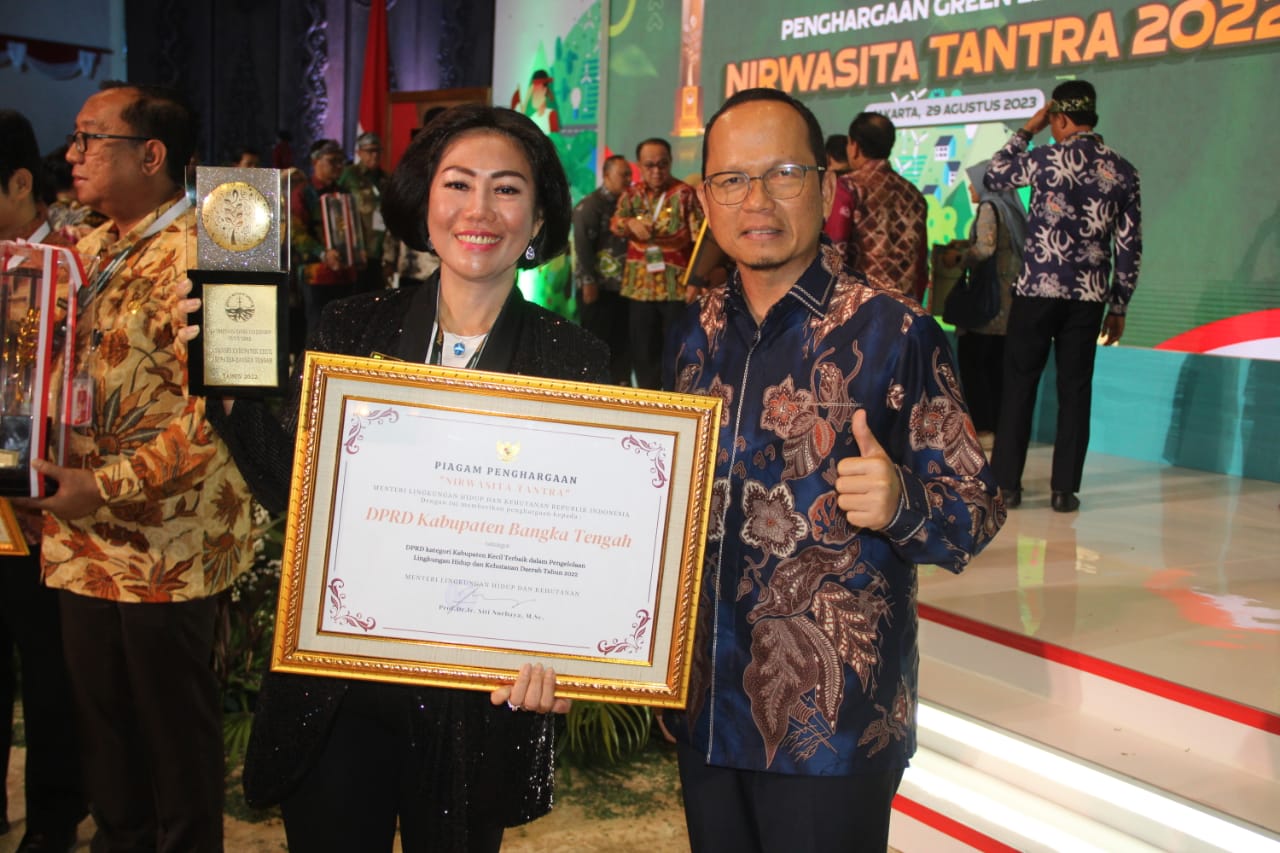 Raih Penghargaan Green Leadership, Mehoa Banggakan Algafry