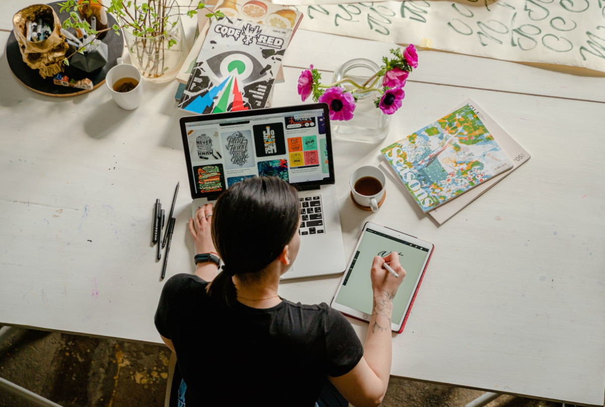 5 Aplikasi Platform AI Terbaik untuk Desain Grafis, Ekspresikan Kreativitas Tanpa Batas